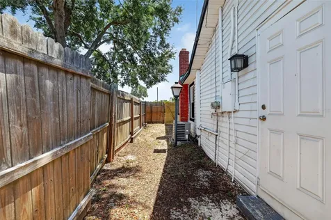 3250 Prescott Street N St Petersburg FL 33713