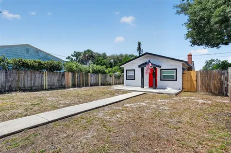 3250 Prescott Street N St Petersburg FL 33713