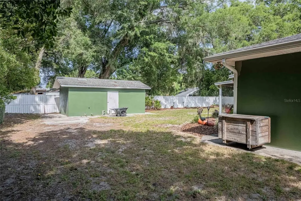 5067 Layton Lane Lakeland FL 33801