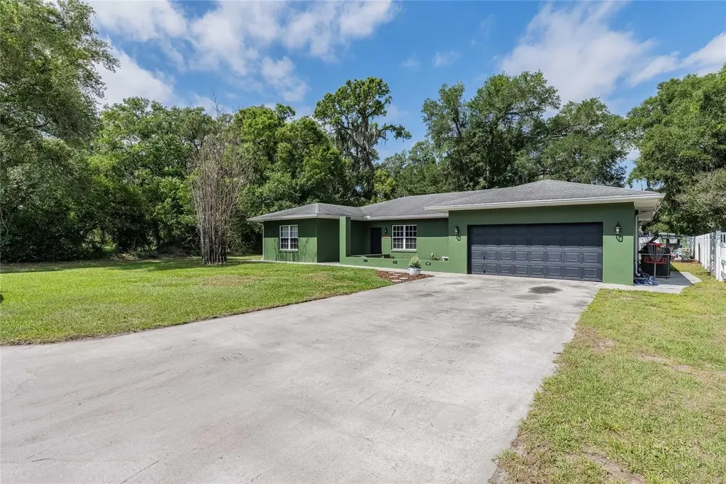 5067 Layton Lane Lakeland FL 33801