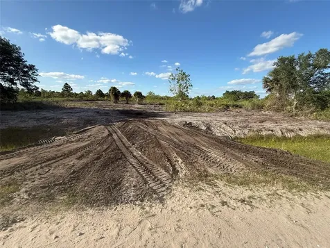 16219 NW 282nd Street Okeechobee FL 34972