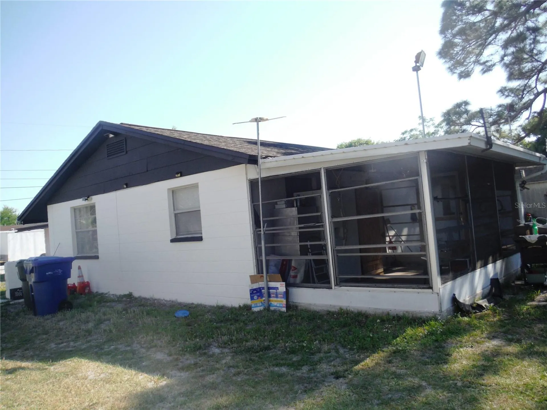 118 Lake Avenue SE Largo FL 33771