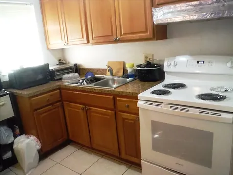 118 Lake Avenue SE Largo FL 33771