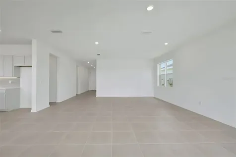 10693 NW Suncrest Loop Port St Lucie FL 34987