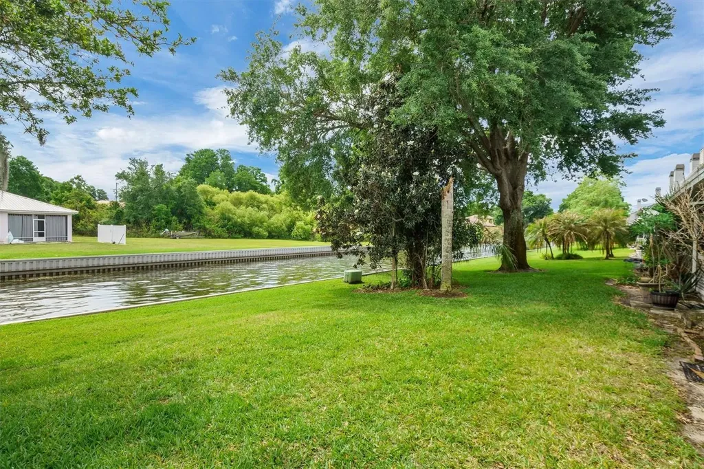 323 Orange Blossom Drive Winter Haven FL 33880
