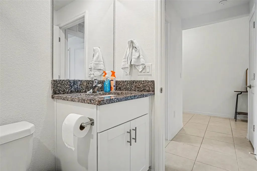 1863 Yellow Trail Lakeland FL 33801