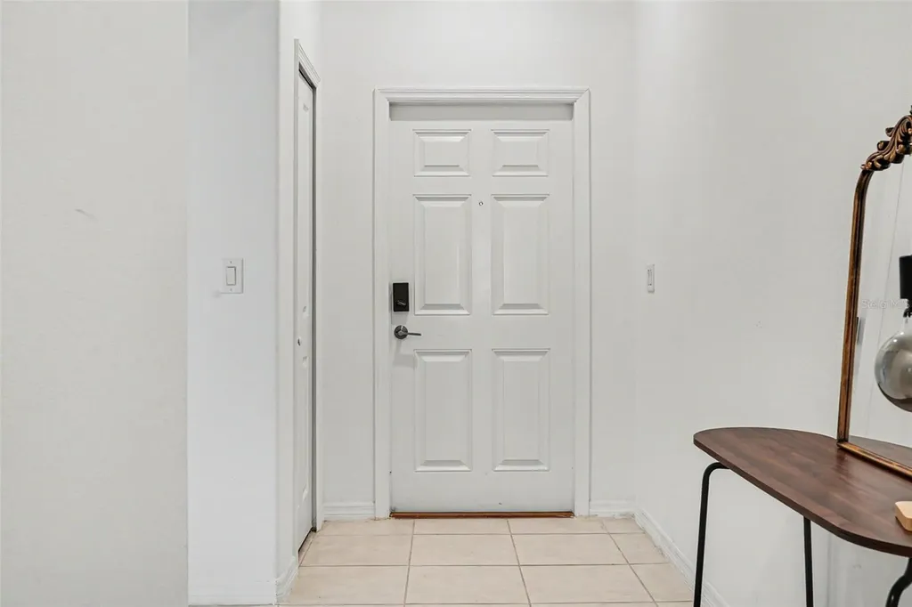 1863 Yellow Trail Lakeland FL 33801