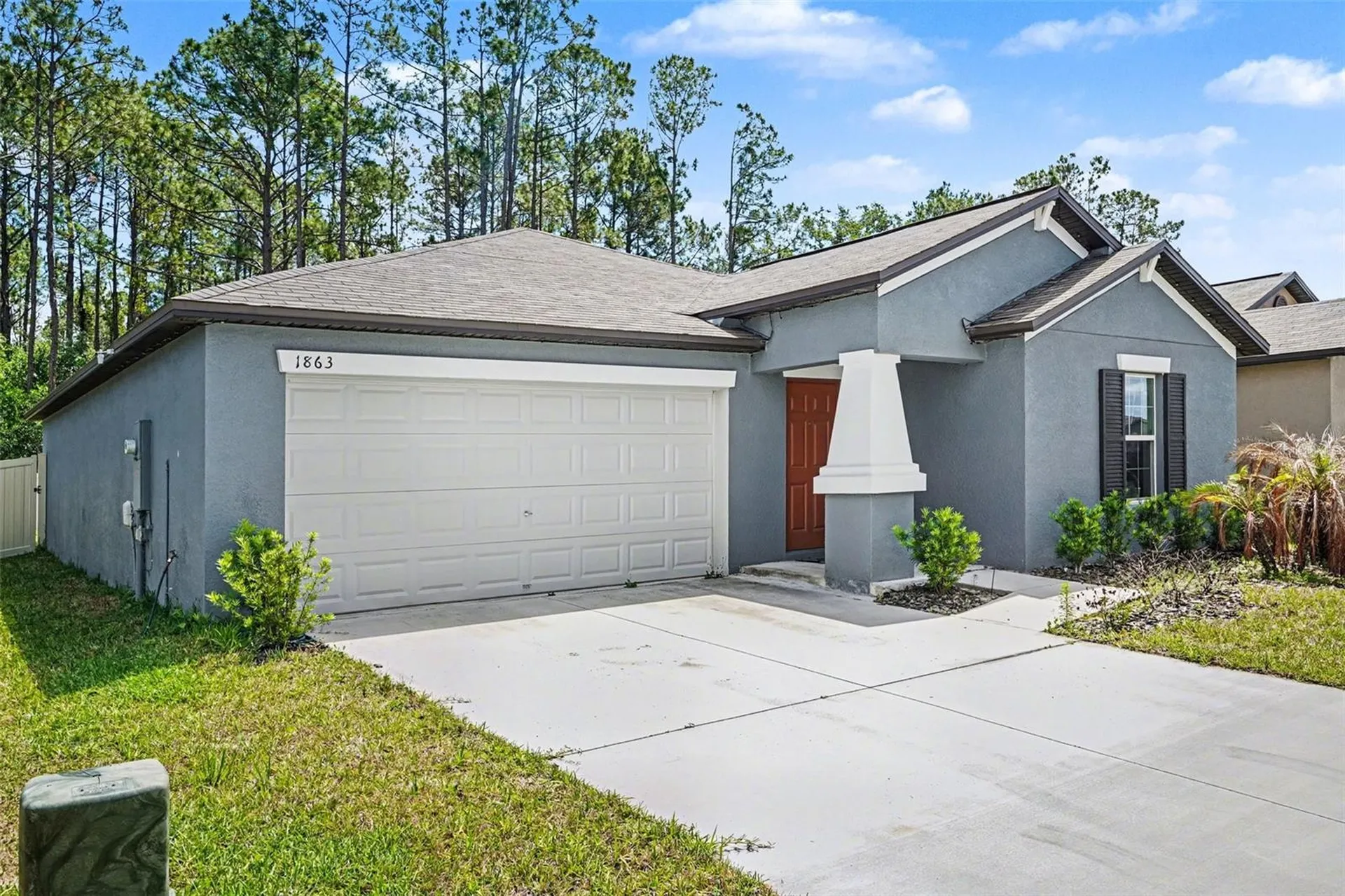 1863 Yellow Trail Lakeland FL 33801