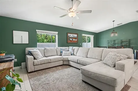 1863 Yellow Trail Lakeland FL 33801