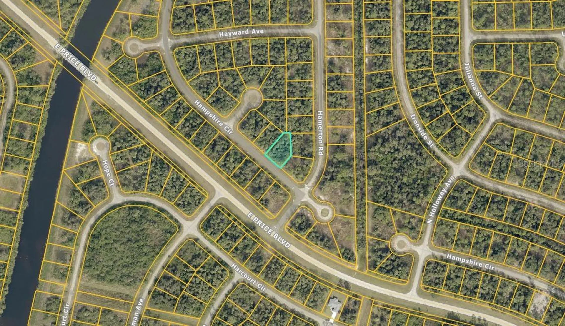 Lot #14 Hampshire Circle North Port FL 34288