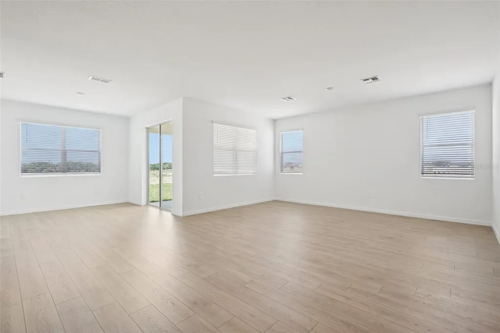 4664 Barberry Avenue Lakeland FL 33811
