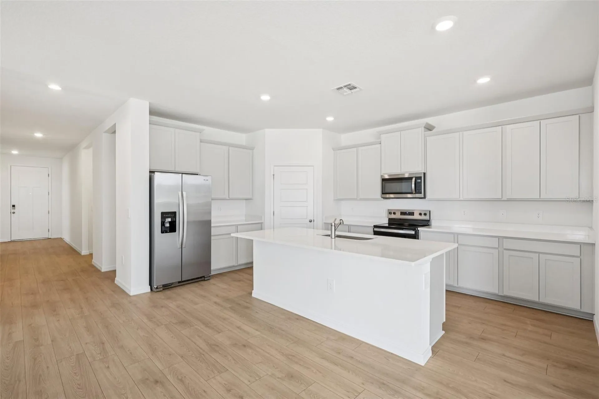 4664 Barberry Avenue Lakeland FL 33811