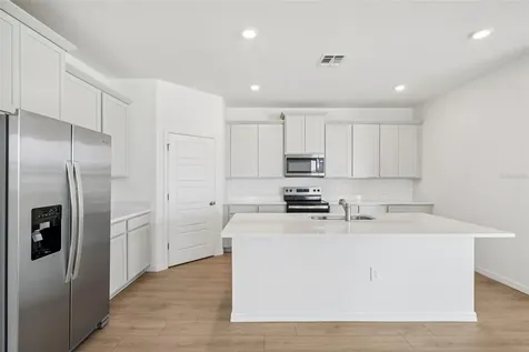 4664 Barberry Avenue Lakeland FL 33811