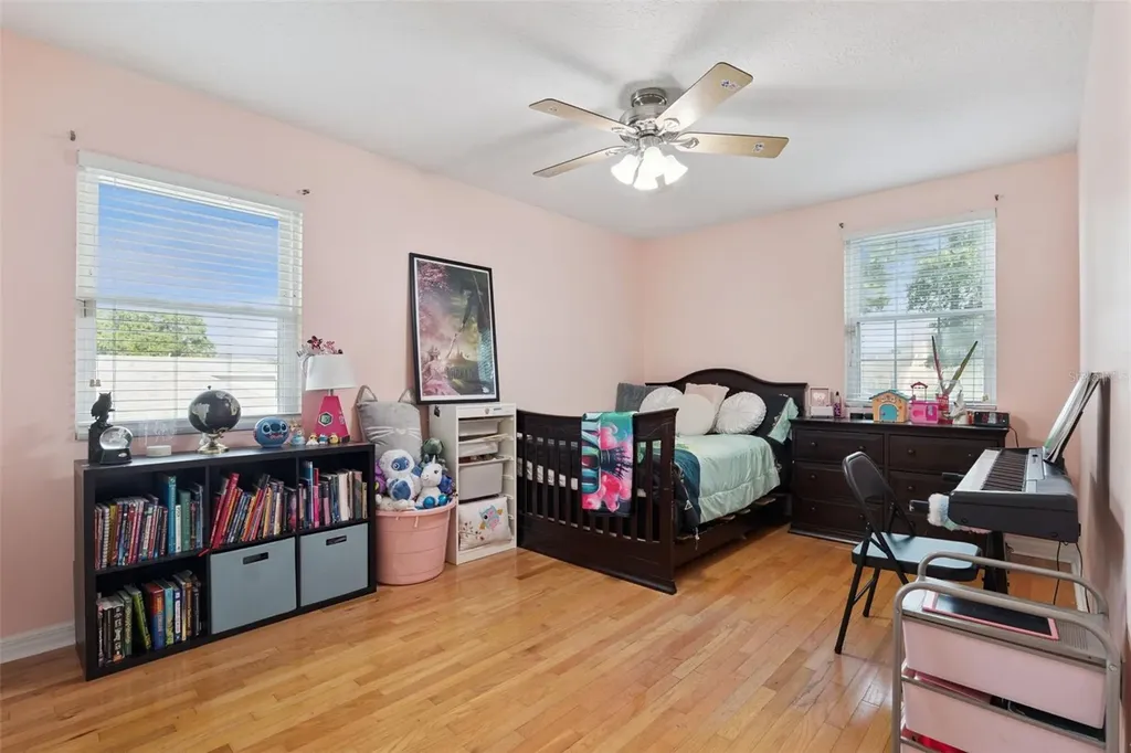1458 Royal Circle Apopka FL 32703