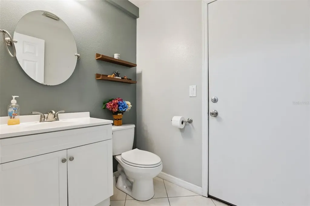 1458 Royal Circle Apopka FL 32703