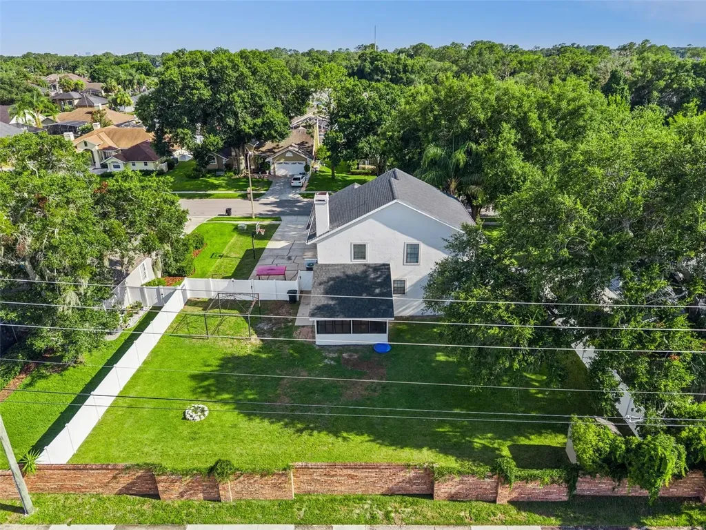 1458 Royal Circle Apopka FL 32703