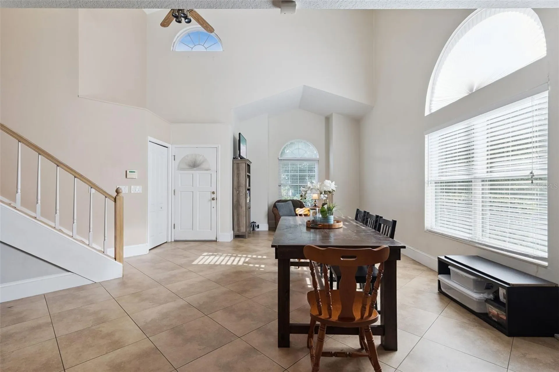 1458 Royal Circle Apopka FL 32703
