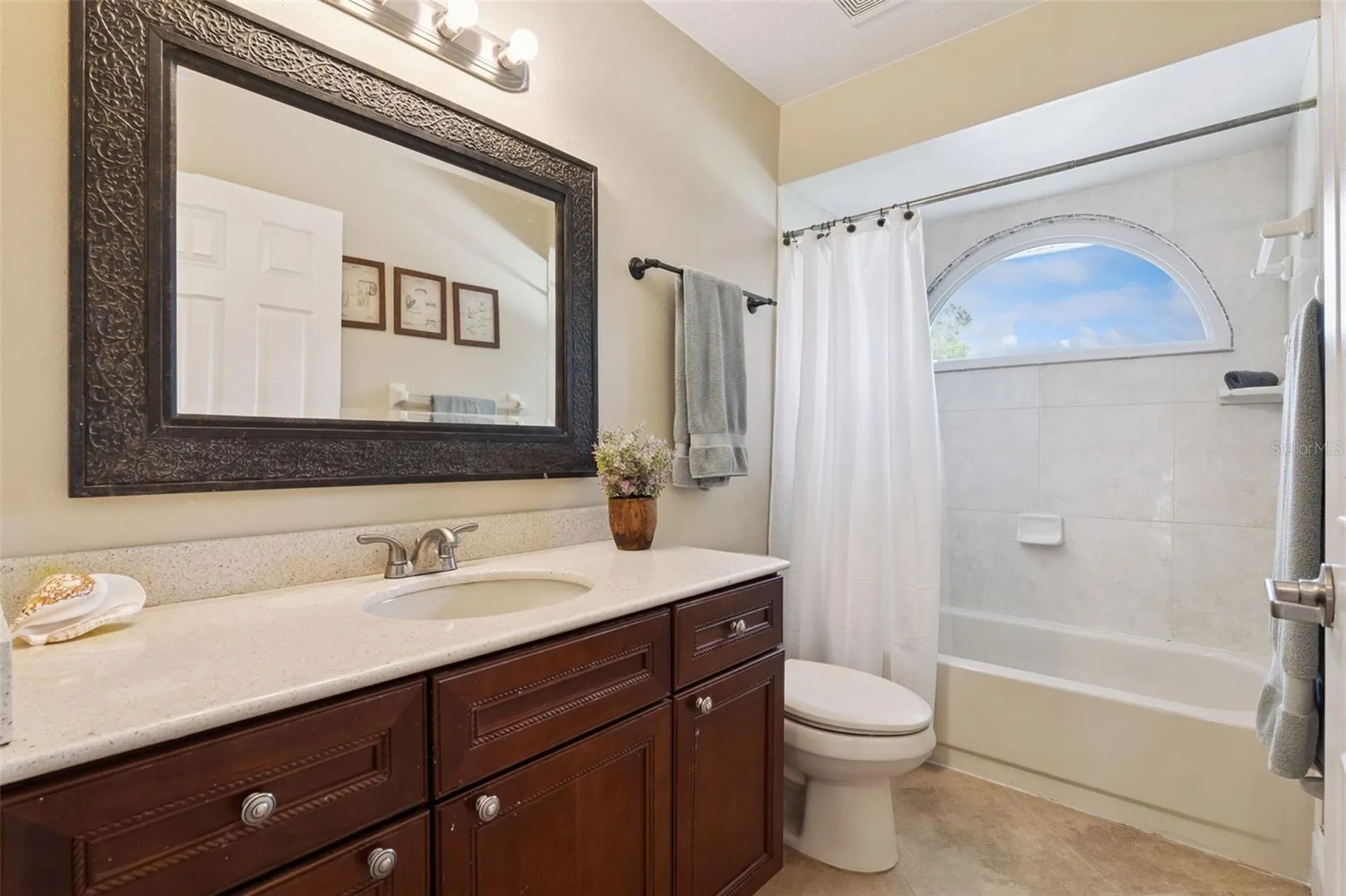 1458 Royal Circle Apopka FL 32703