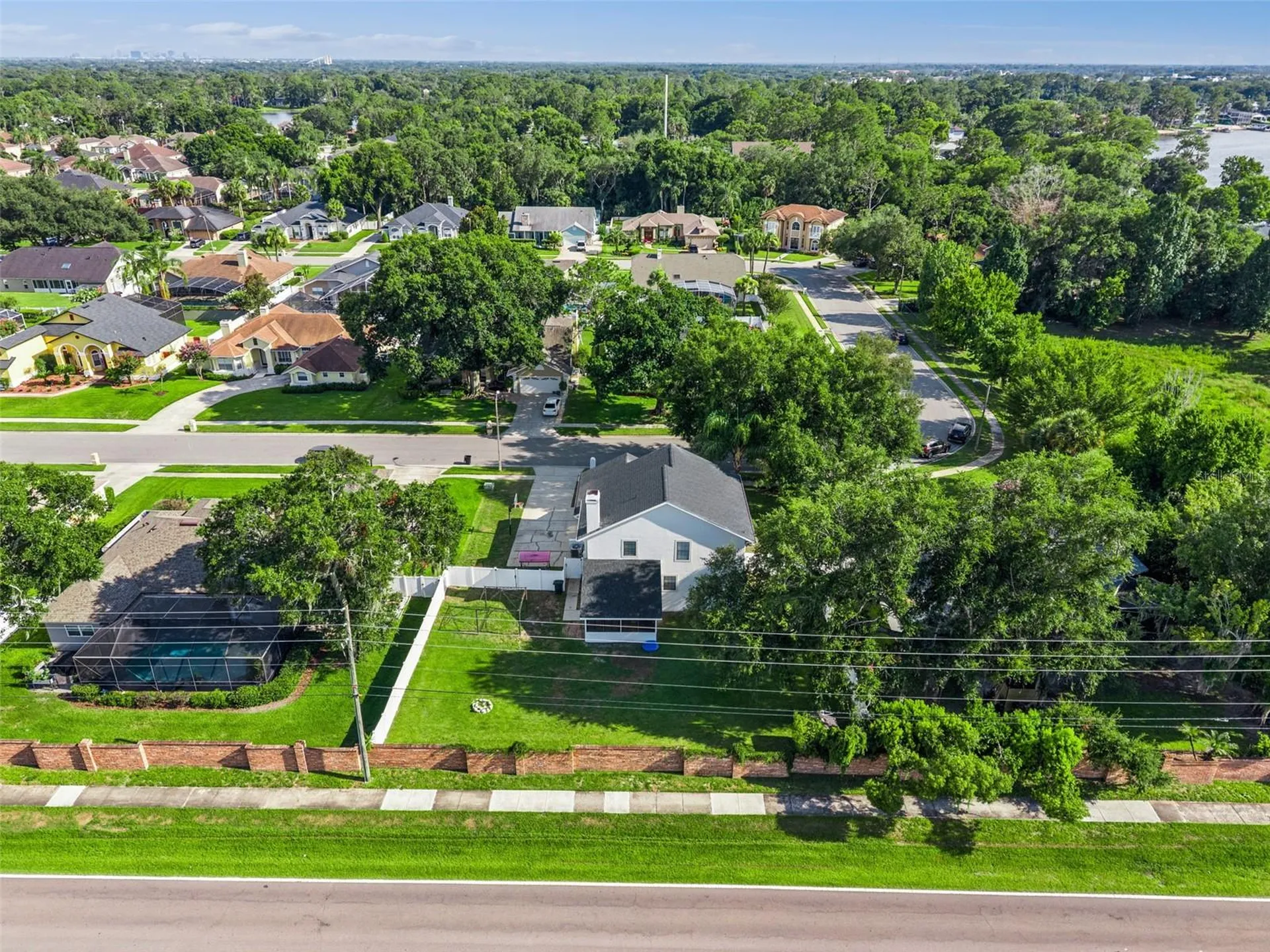 1458 Royal Circle Apopka FL 32703