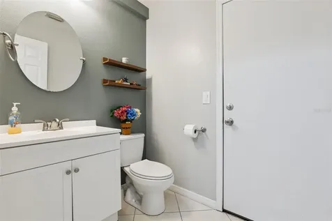 1458 Royal Circle Apopka FL 32703