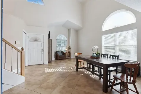 1458 Royal Circle Apopka FL 32703