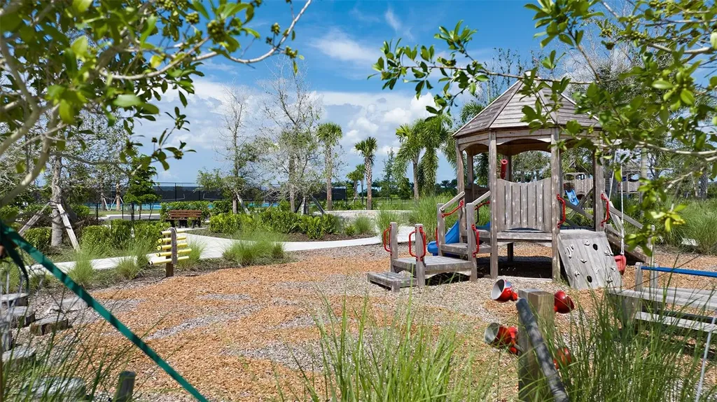 7824 Centaurus Way Sarasota FL 34241