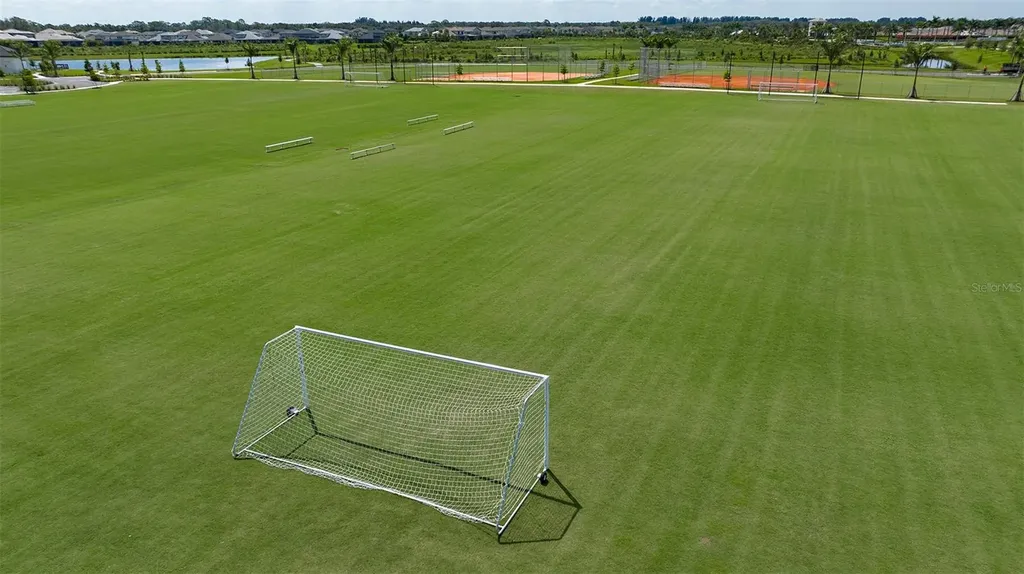 7824 Centaurus Way Sarasota FL 34241