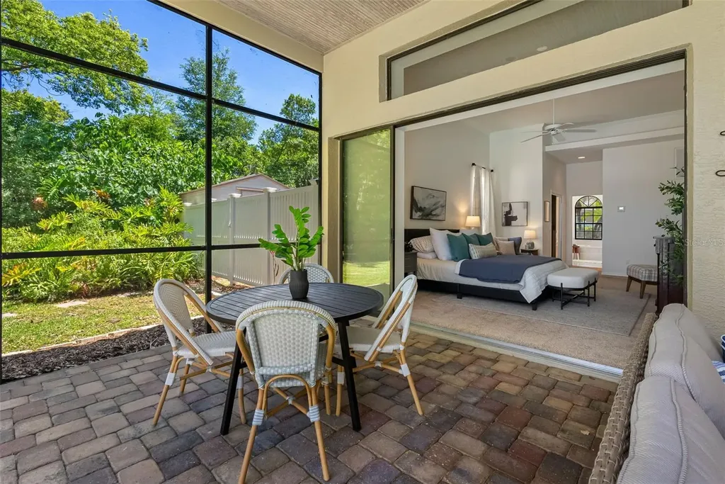 304 Lake Kell Court Lutz FL 33549