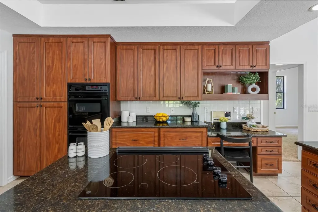 304 Lake Kell Court Lutz FL 33549