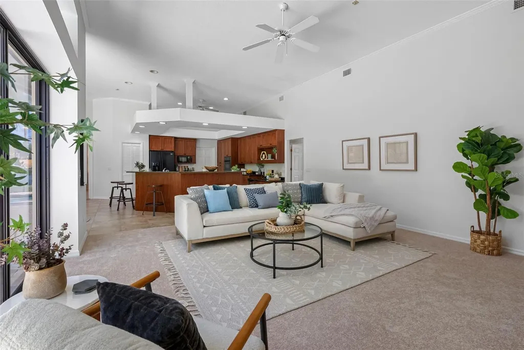 304 Lake Kell Court Lutz FL 33549