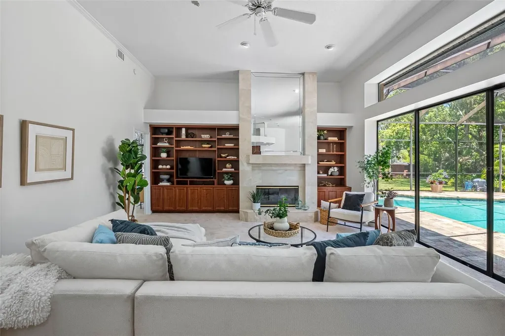 304 Lake Kell Court Lutz FL 33549