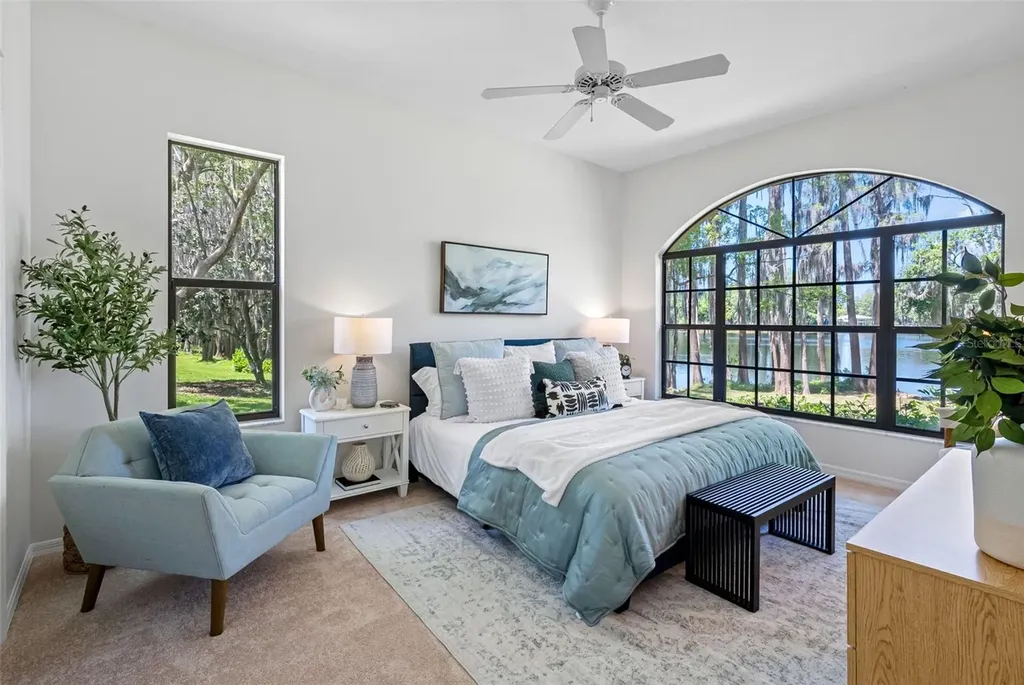 304 Lake Kell Court Lutz FL 33549