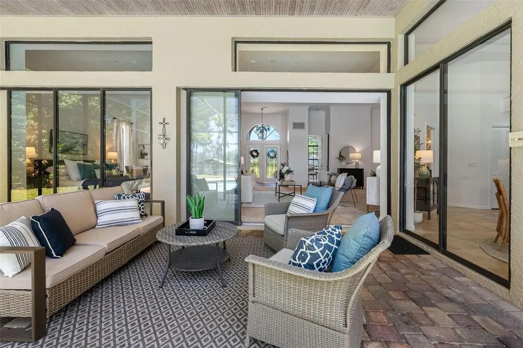 304 Lake Kell Court Lutz FL 33549