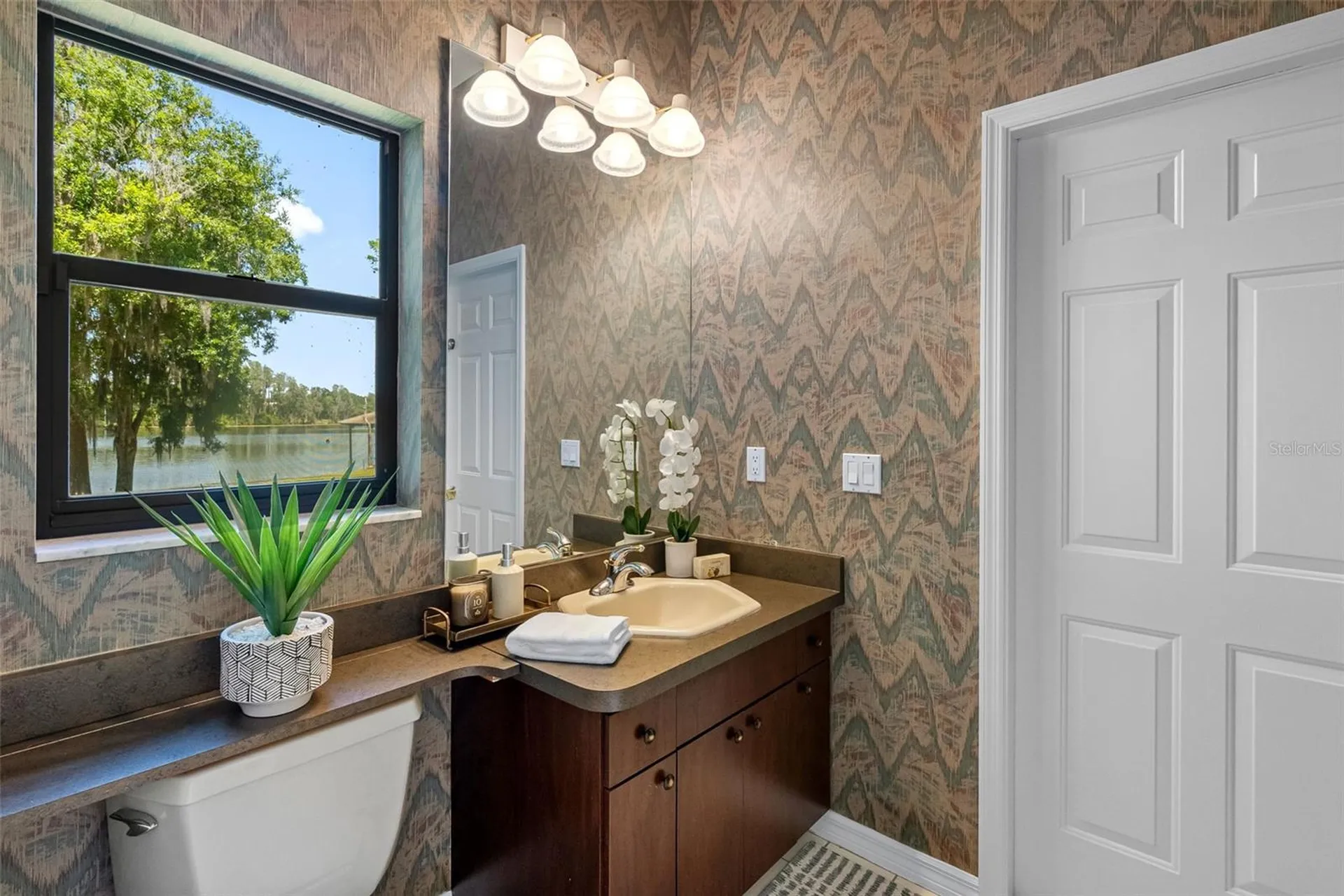 304 Lake Kell Court Lutz FL 33549