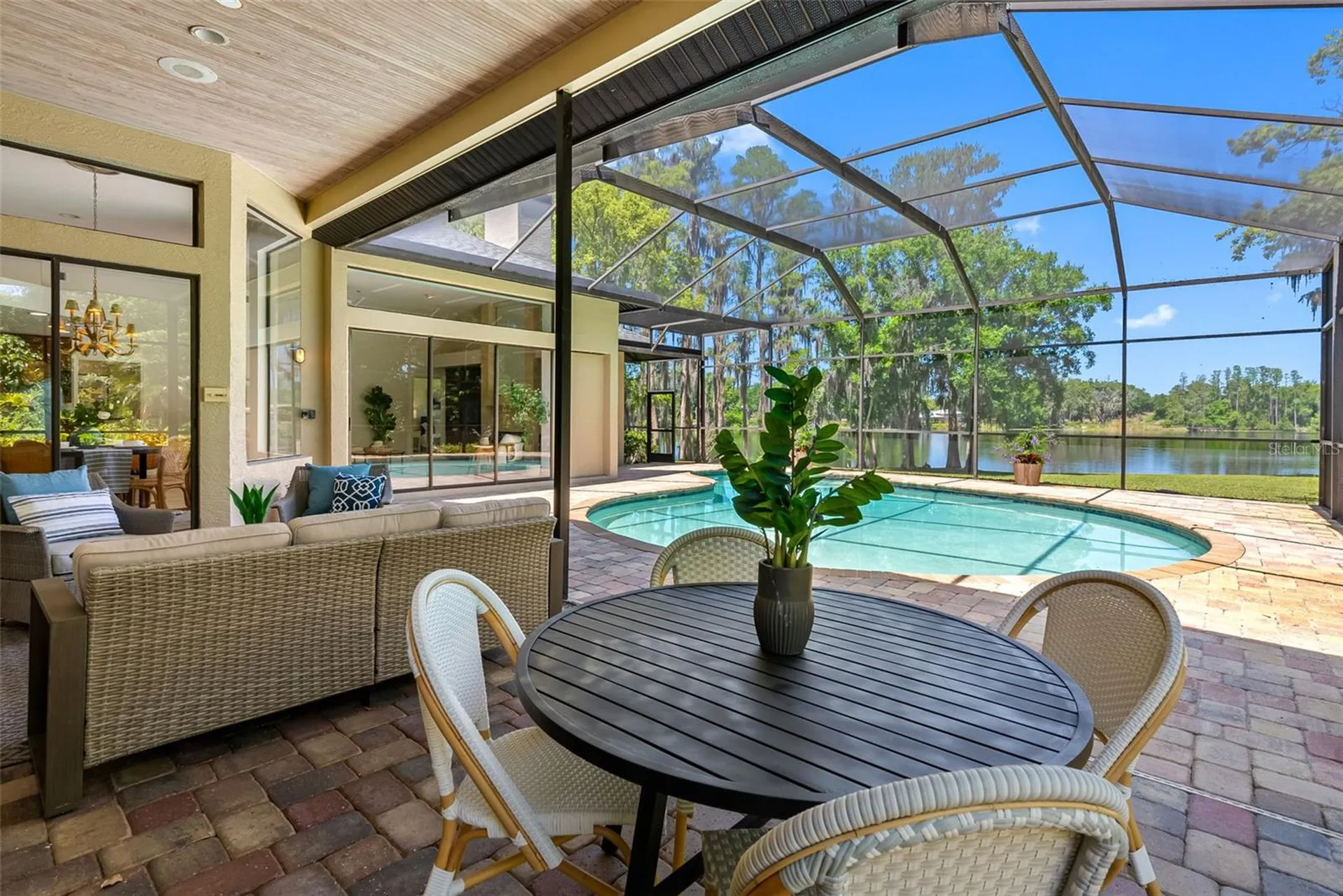 304 Lake Kell Court Lutz FL 33549