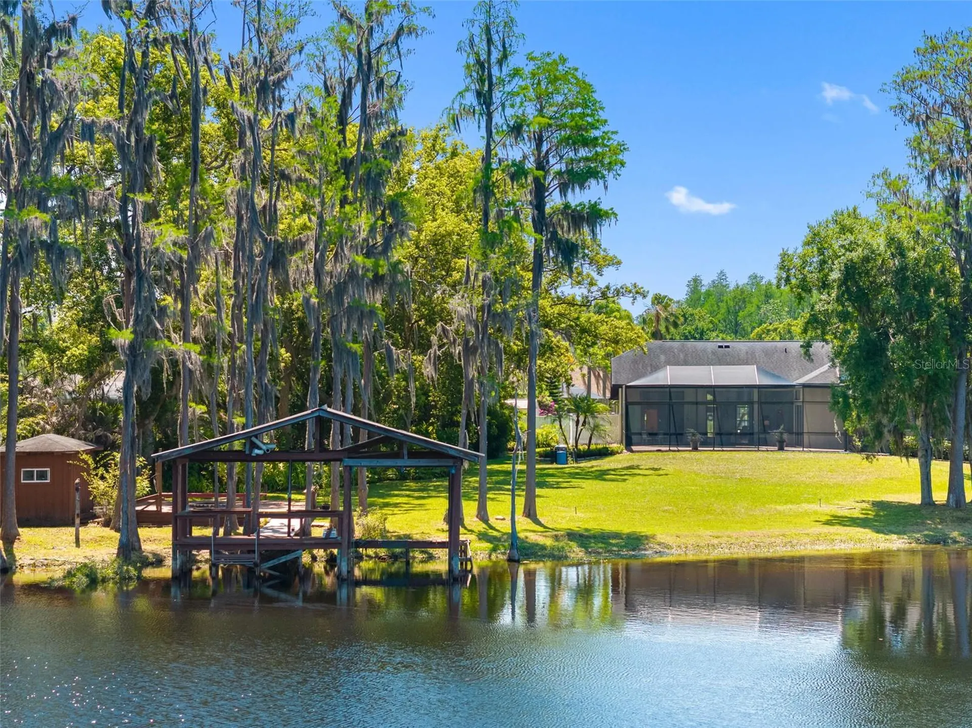 304 Lake Kell Court Lutz FL 33549