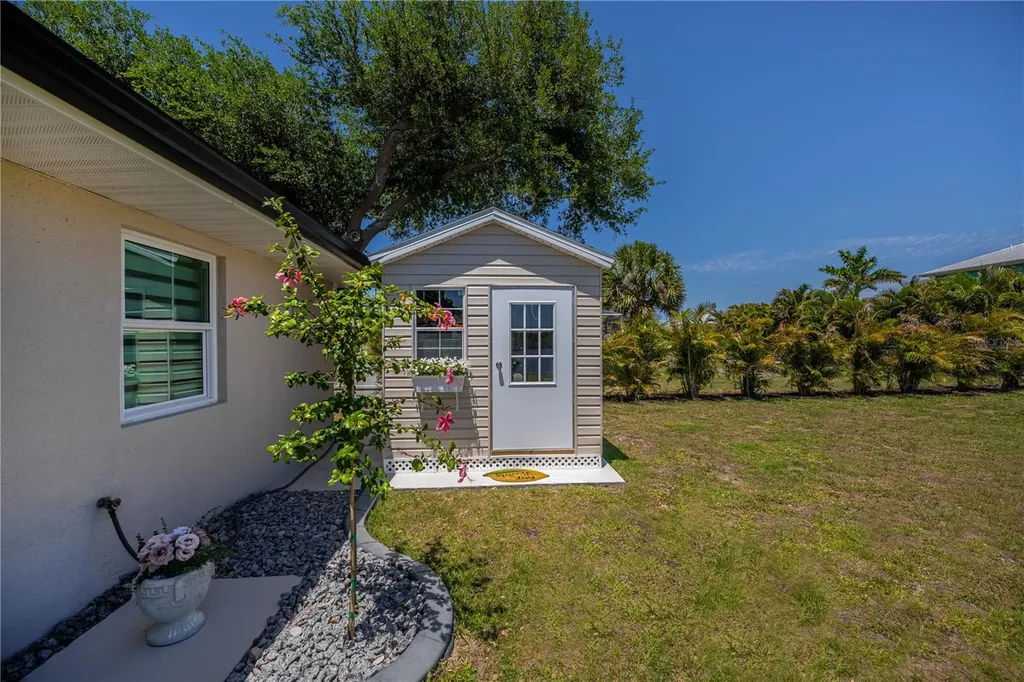3404 Lake View Boulevard Port Charlotte FL 33948