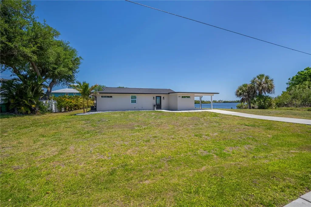 3404 Lake View Boulevard Port Charlotte FL 33948