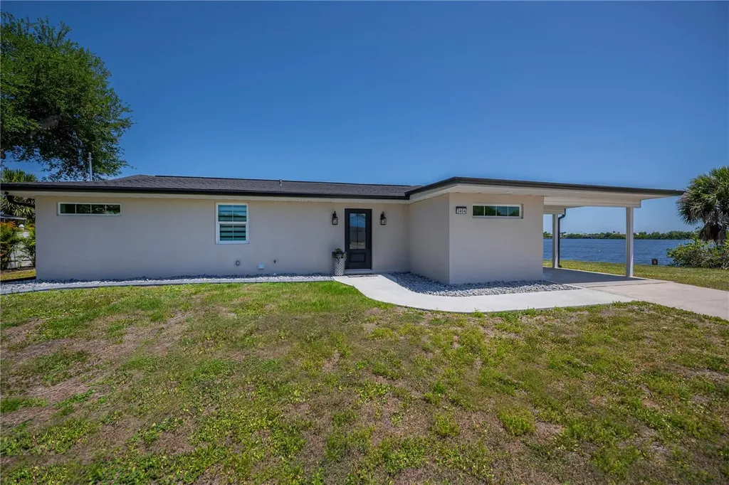 3404 Lake View Boulevard Port Charlotte FL 33948