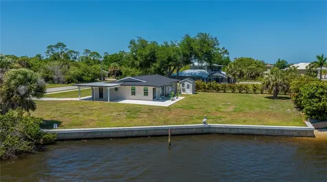 3404 Lake View Boulevard Port Charlotte FL 33948