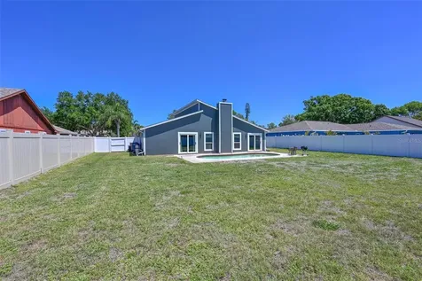 910 Plum Tree Lane Sarasota FL 34243
