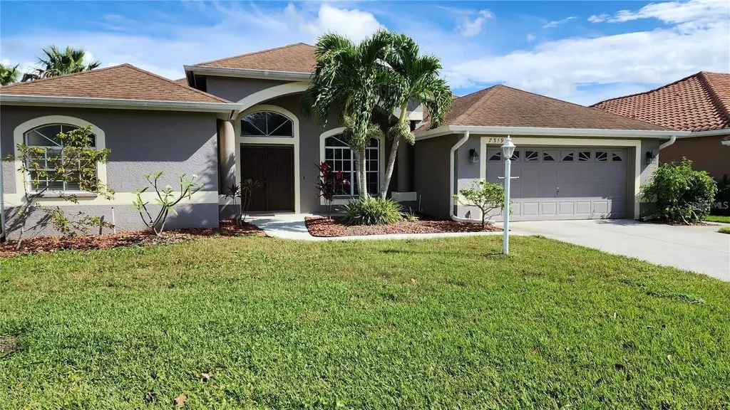 7319 38th Court E Sarasota FL 34243
