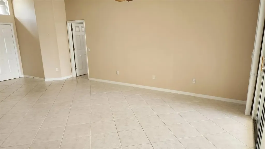 7319 38th Court E Sarasota FL 34243