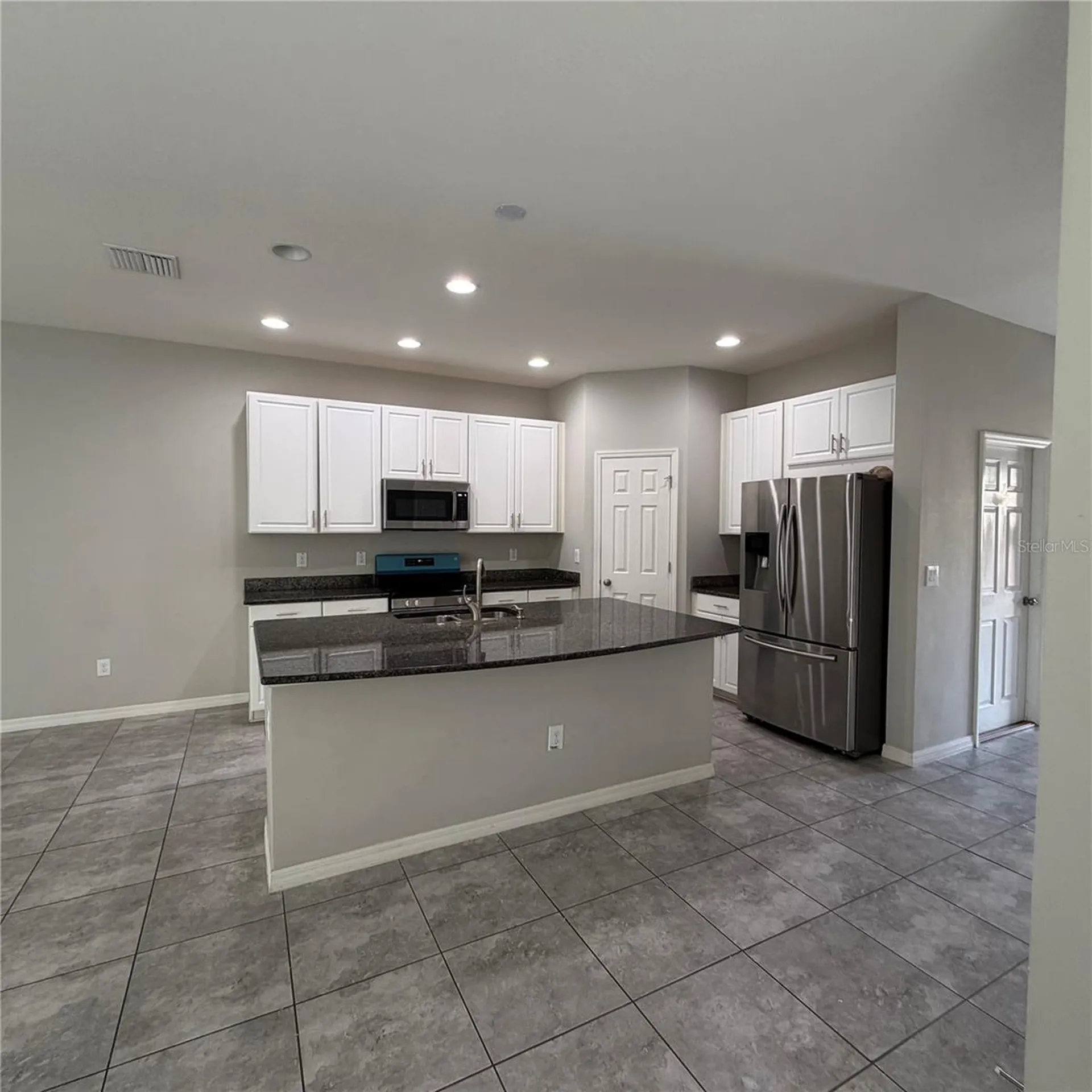 7102 Summer Holly Riverview FL 33578
