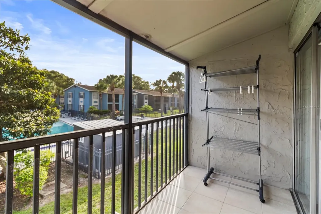 2547 N Alafaya Trail Orlando FL 32826