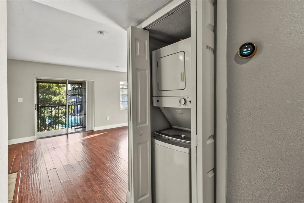 2547 N Alafaya Trail Orlando FL 32826