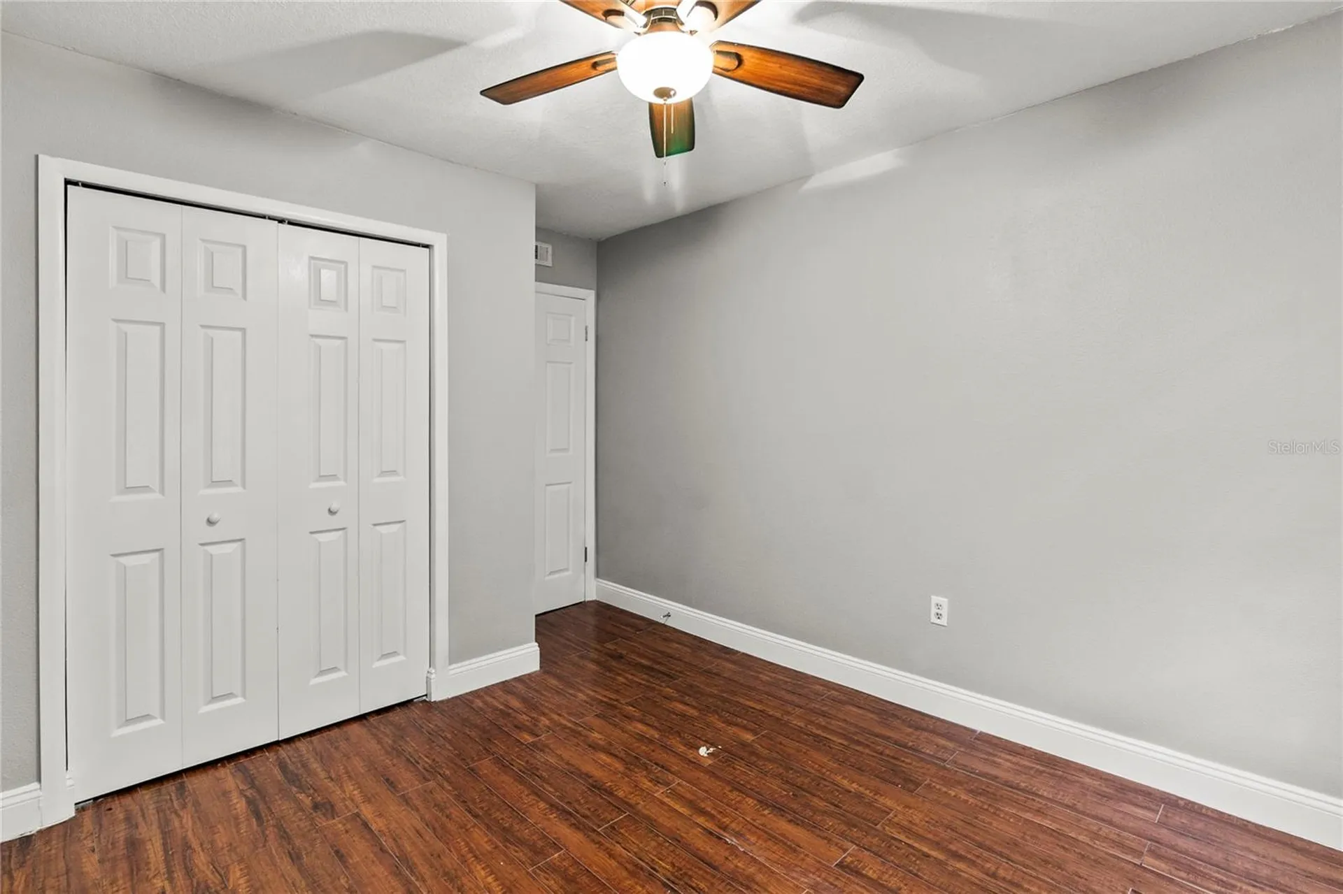 2547 N Alafaya Trail Orlando FL 32826