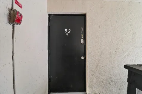 2547 N Alafaya Trail Orlando FL 32826