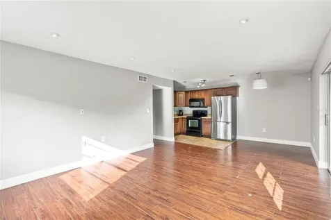 2547 N Alafaya Trail Orlando FL 32826