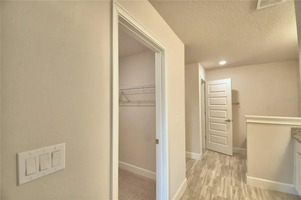 4944 Vue De Lac Pass Auburndale FL 33823